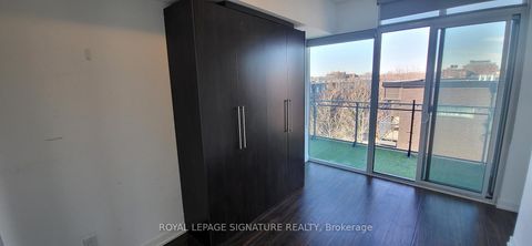 Photo 12 at 415 - 205 Manning Avenue, Bellwoods, Toronto