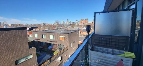 Photo 14 at 415 - 205 Manning Avenue, Bellwoods, Toronto