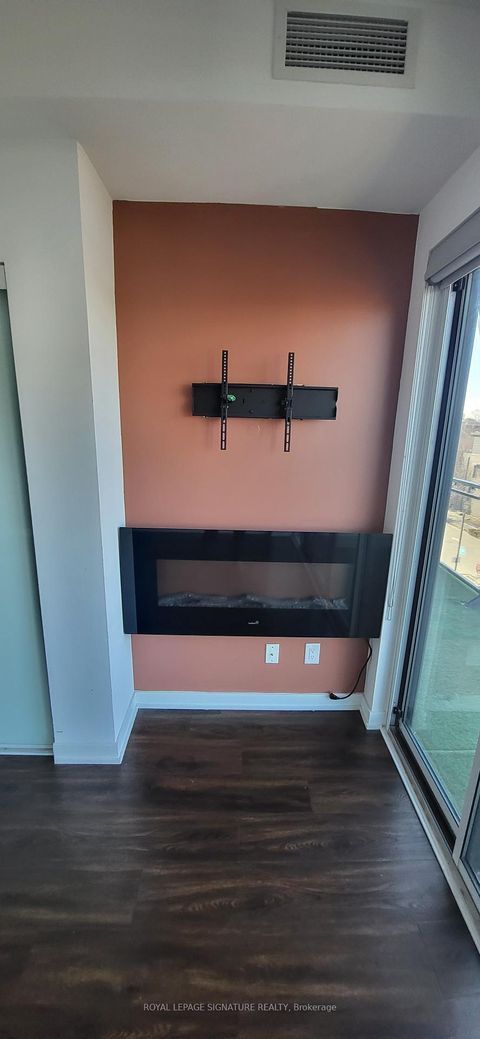 Photo 21 at 415 - 205 Manning Avenue, Bellwoods, Toronto