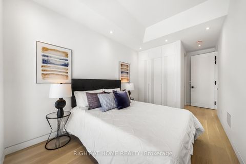 Photo 33 at 74B Rathnelly Avenue, Casa Loma, Toronto