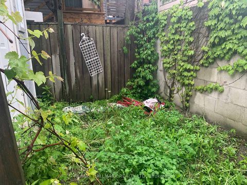 Photo 17 at 295 Old Weston Road, Pellam Park, Toronto