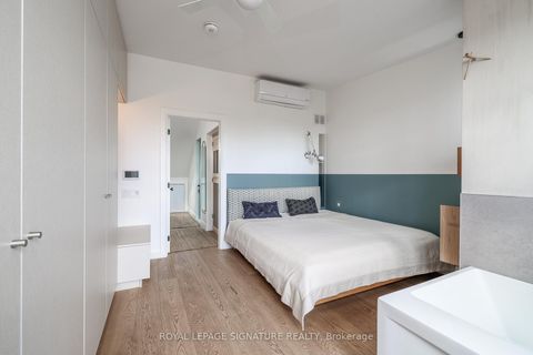 Photo 30 at 13 Collahie Street, Little Portugal, Toronto