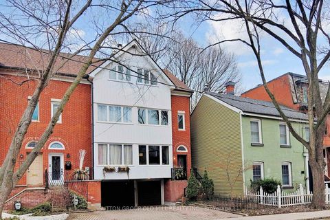 Photo 1 at 223 Berkeley Street, Moss Park, Toronto