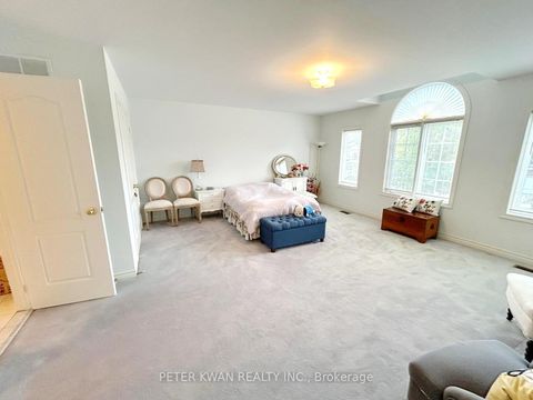 Photo 23 at 231 Pinewood Drive, Yorkhill, Vaughan