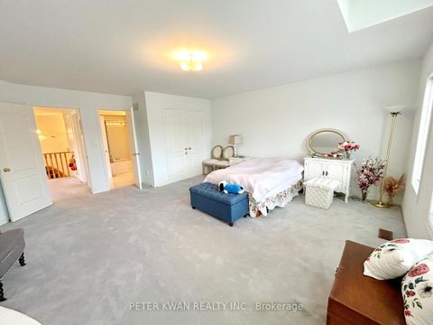 Photo 24 at 231 Pinewood Drive, Yorkhill, Vaughan