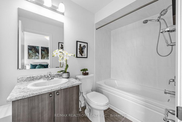 Photo 16 at 35 - 2500 Hill Rise Court, Windfields, Oshawa