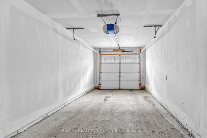 Photo 26 at 35 - 2500 Hill Rise Court, Windfields, Oshawa