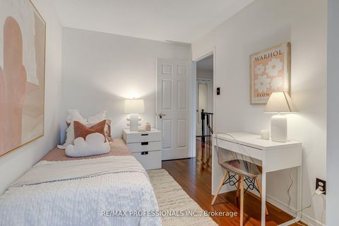 Photo 24 at 105 Harbourview Crescent, Mimico, Toronto