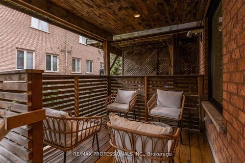 Photo 35 at 105 Harbourview Crescent, Mimico, Toronto