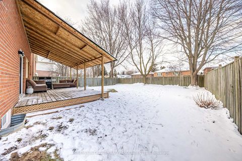 Photo 5 at 256 Centennial Road, Centennial Scarborough, Toronto