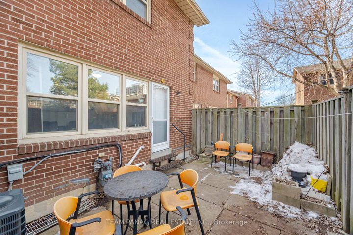 Photo 30 at 38 Eden Park, Southgate, Brampton