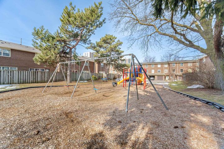 Photo 32 at 38 Eden Park, Southgate, Brampton