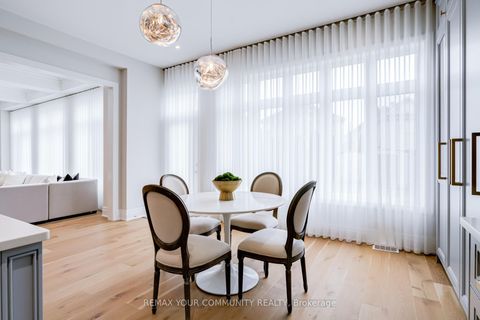 Photo 15 at 9 Casavant Court, Patterson, Vaughan