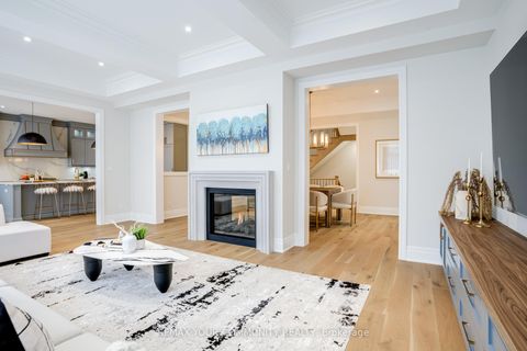 Photo 19 at 9 Casavant Court, Patterson, Vaughan