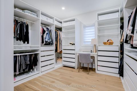 Photo 30 at 9 Casavant Court, Patterson, Vaughan