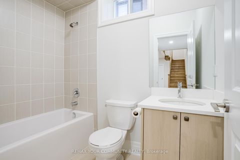 Photo 44 at 9 Casavant Court, Patterson, Vaughan