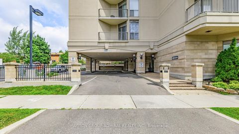 Photo 2 at 707 - 4200 Bathurst Street, Clanton Park, Toronto