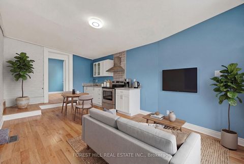 Photo 12 at 89 Toronto Street, City Centre, Barrie