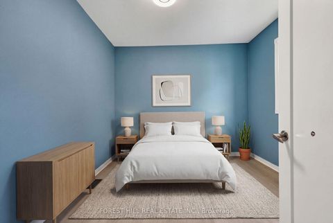 Photo 14 at 89 Toronto Street, City Centre, Barrie