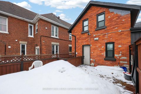 Photo 28 at 89 Toronto Street, City Centre, Barrie