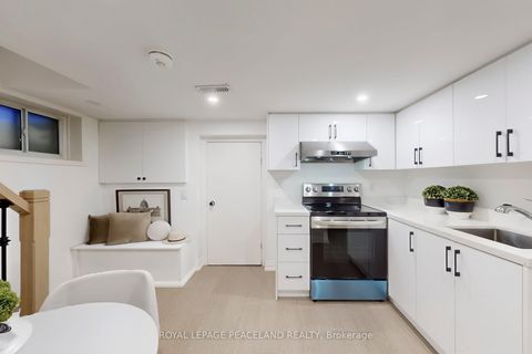 Photo 22 at 29 Rosita Crescent, Birchmount, Toronto