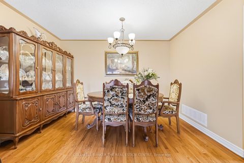 Photo 14 at 67 Macbride Crescent, Maple, Vaughan