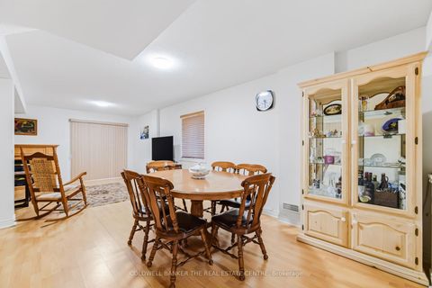 Photo 27 at 67 Macbride Crescent, Maple, Vaughan