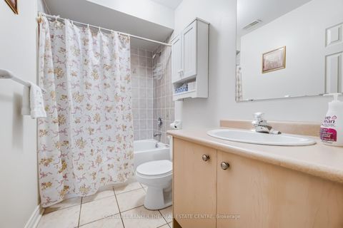 Photo 32 at 67 Macbride Crescent, Maple, Vaughan