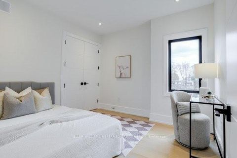 Photo 39 at 33 Twelfth Street, New Toronto, Toronto