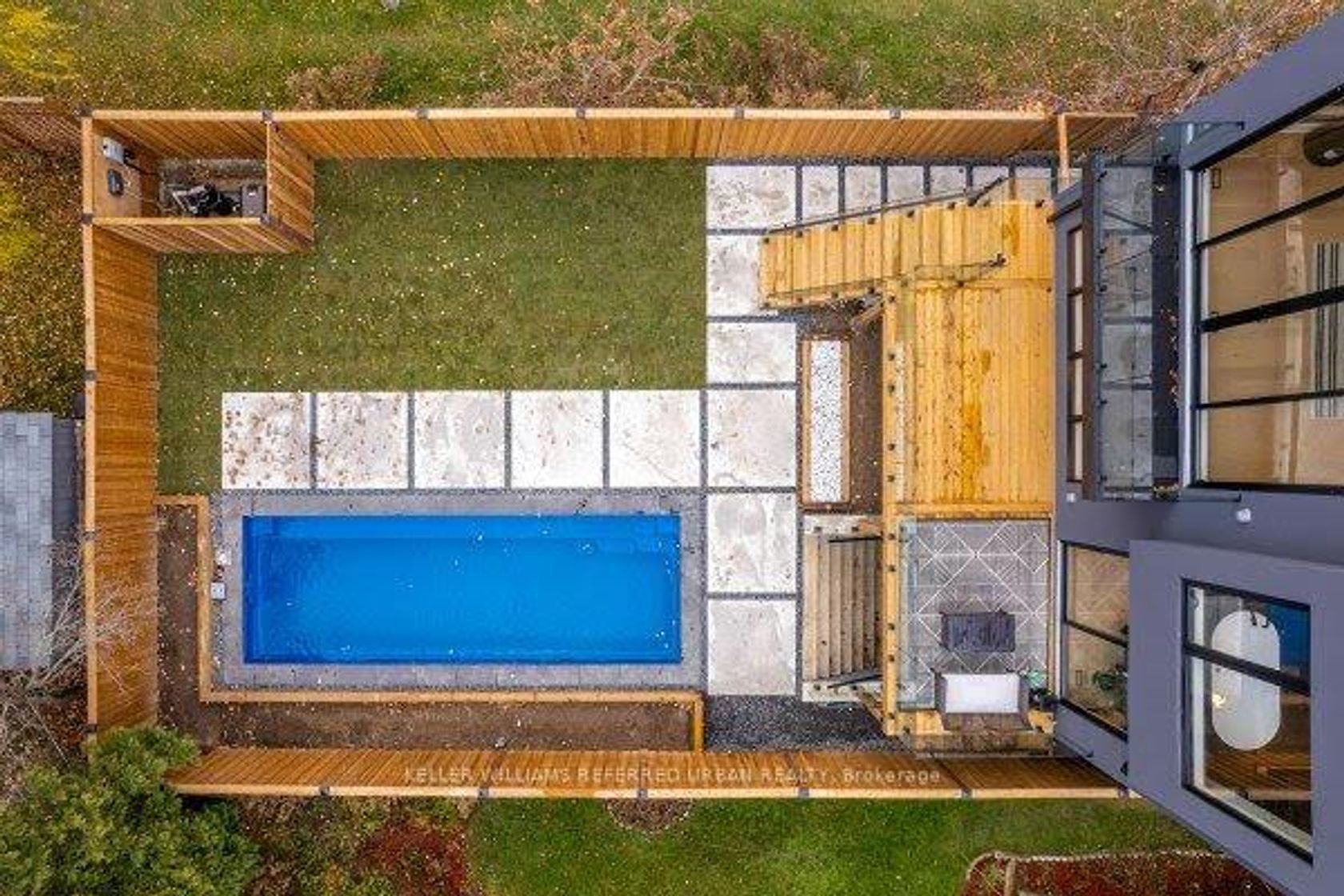 33 Twelfth Street, New Toronto, Toronto 