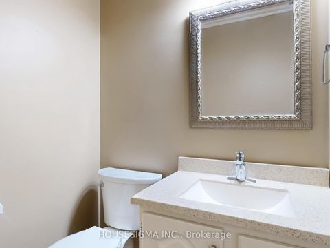 Photo 13 at 952 Peggoty Circle, Eastdale, Oshawa