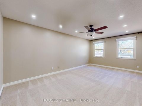 Photo 18 at 952 Peggoty Circle, Eastdale, Oshawa