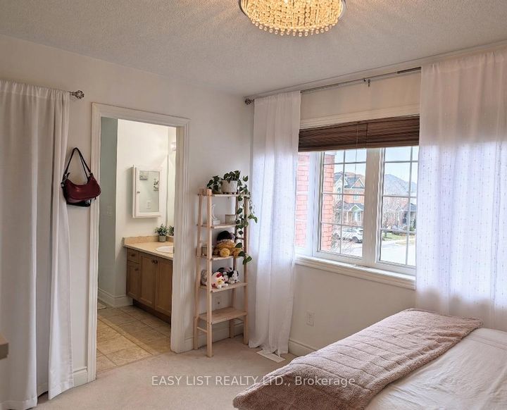 Photo 11 at 374 Dowson Loop, Woodland Hill, Newmarket