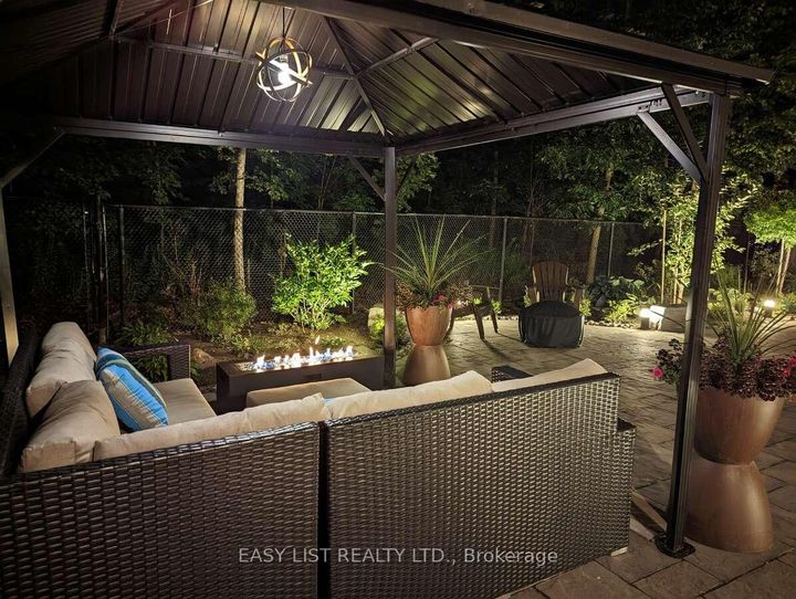 Photo 23 at 374 Dowson Loop, Woodland Hill, Newmarket