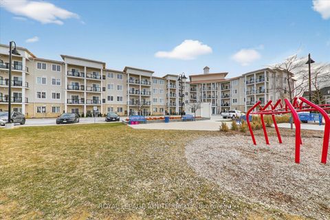 Photo 23 at 323 - 50 Lakebreeze Drive, Newcastle, Clarington