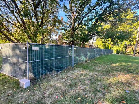 Photo 5 at 329 Mill Street, Mill Pond, Richmond Hill