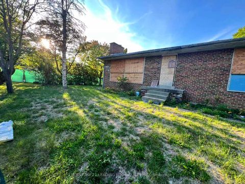 Photo 9 at 329 Mill Street, Mill Pond, Richmond Hill