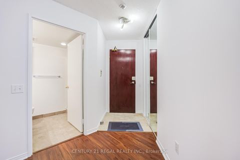 Photo 6 at 1803 - 750 Bay Street, Bay Street Corridor, Toronto