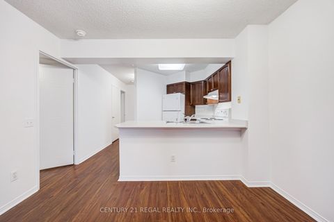 Photo 16 at 1803 - 750 Bay Street, Bay Street Corridor, Toronto