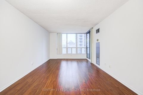 Photo 19 at 1803 - 750 Bay Street, Bay Street Corridor, Toronto