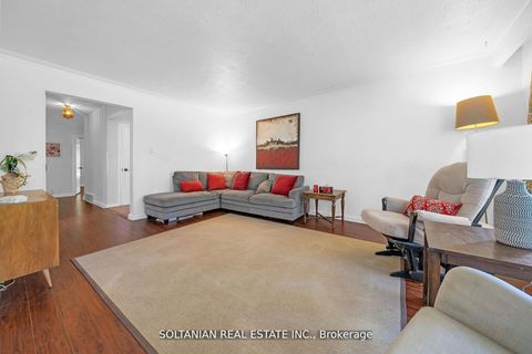 Photo 6 at 183 Maxome Avenue, Newtonbrook East, Toronto