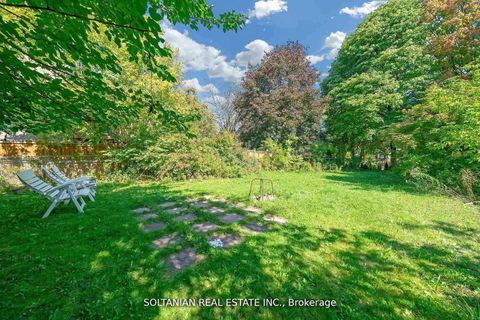 Photo 25 at 183 Maxome Avenue, Newtonbrook East, Toronto