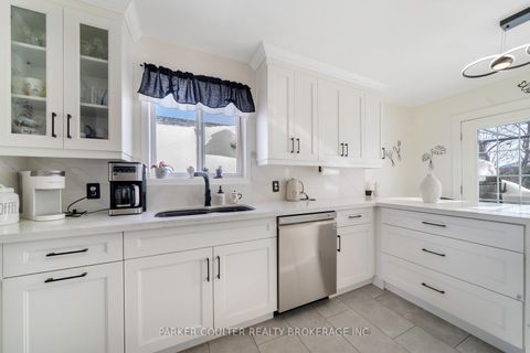 Photo 13 at 92 Snowy Owl Crescent, Little Lake, Barrie