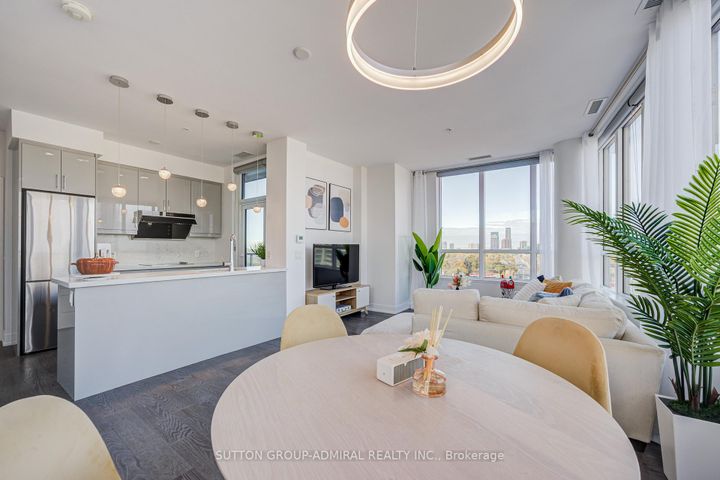 Photo 11 at 912 - 7 Kenaston Gardens, Bayview Village, Toronto