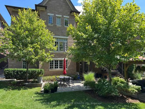 Photo 43 at 68 Annsleywood Court, Kleinburg, Vaughan