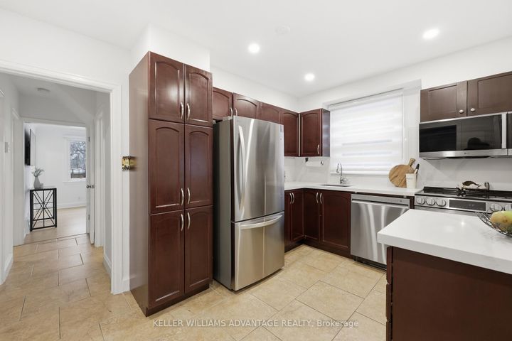 Photo 9 at 2062 Barton Street E, McQuesten, Hamilton