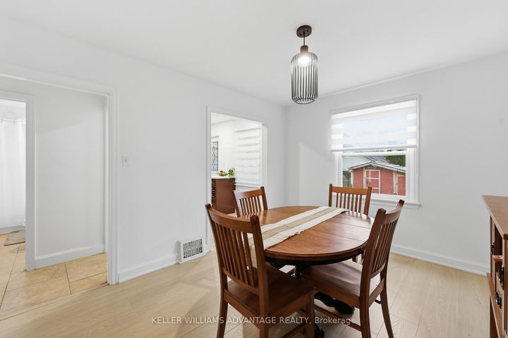 Photo 14 at 2062 Barton Street E, McQuesten, Hamilton