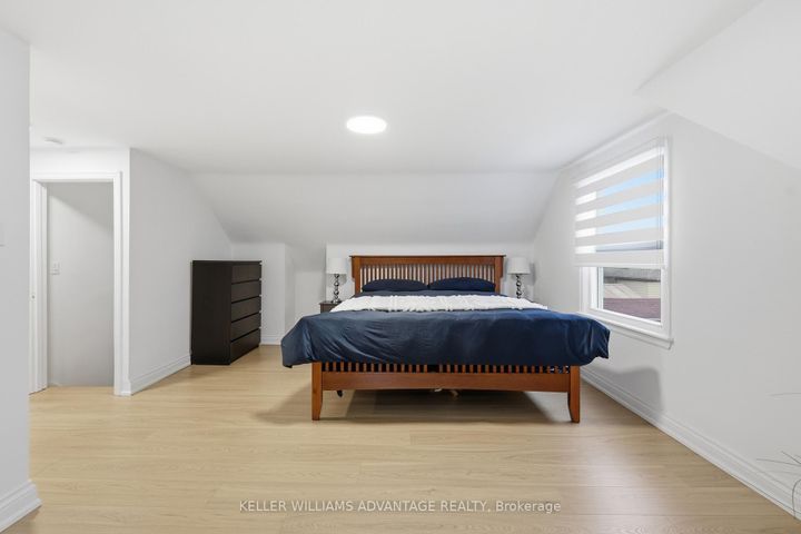 Photo 17 at 2062 Barton Street E, McQuesten, Hamilton