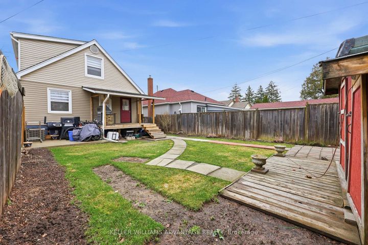 Photo 31 at 2062 Barton Street E, McQuesten, Hamilton