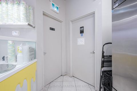 Photo 14 at B20 - 62 Overlea Boulevard, Thorncliffe Park, Toronto